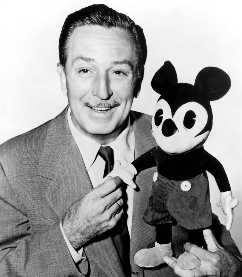 WALT DISNEY